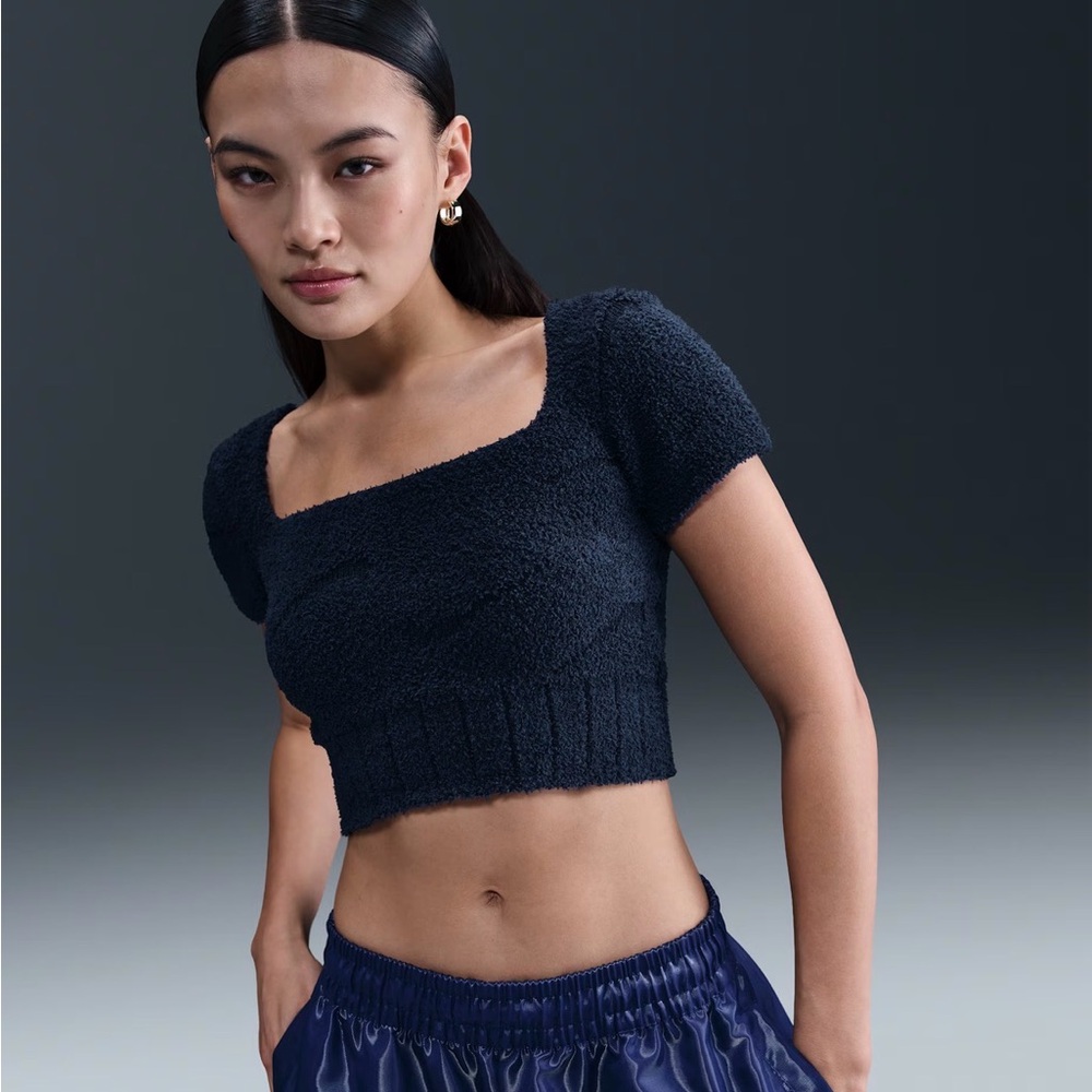 NWT Nike Sportswear Phoenix Cozy Bouclé Top, Midnight Navy/Obsidian, Large